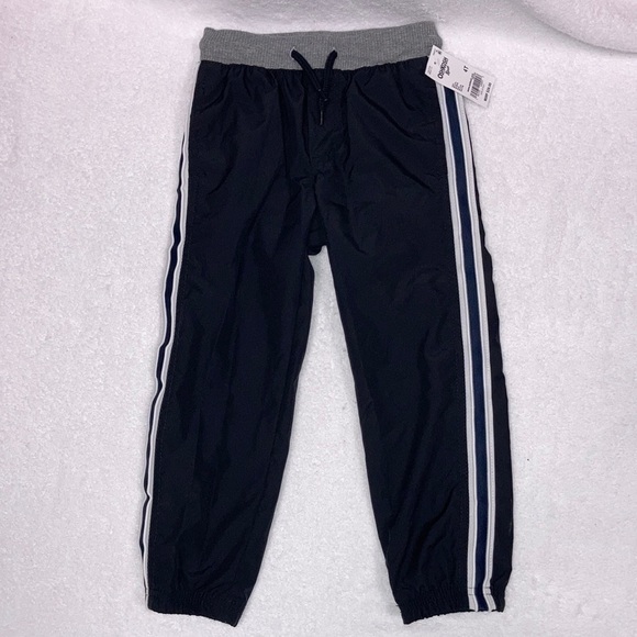 NWT Oshkosh 4t nylon lined black boys joggers athletic jersey elastic waist - Picture 1 of 5